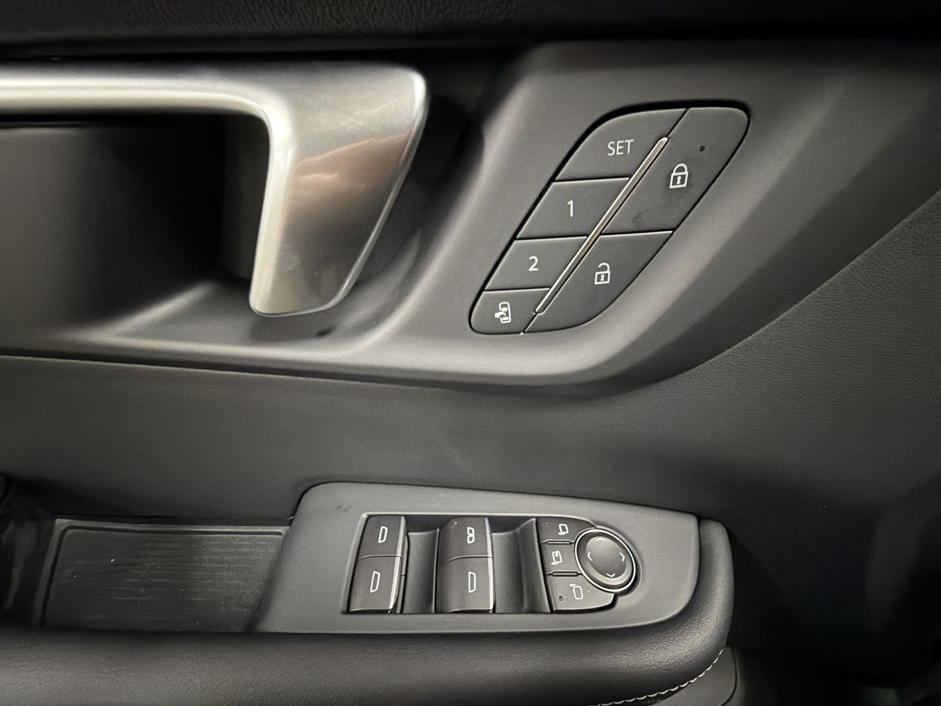 2026 Buick Enclave Sport Touring - Photo 23