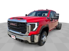 2026 GMC Sierra 3500 HD Chassis Cab Pro Truck