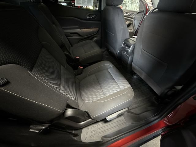 2023 GMC Acadia SLE - Photo 28