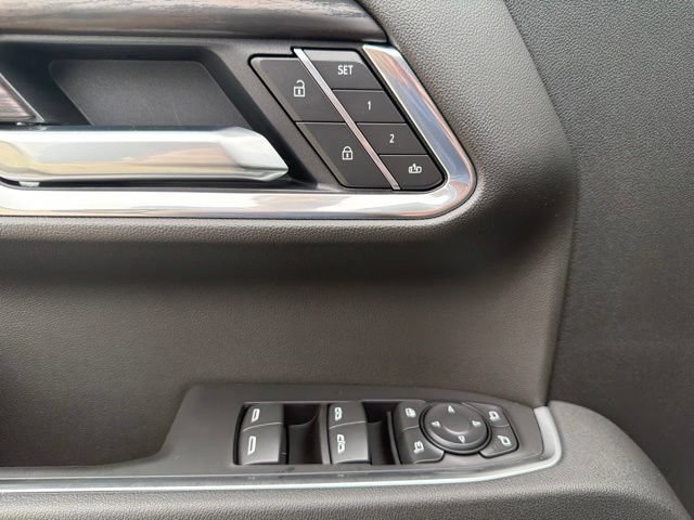 2026 GMC Sierra 1500 SLT - Photo 15