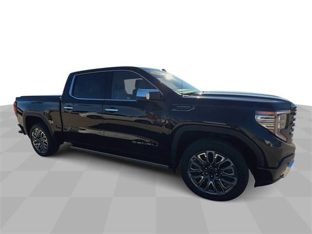 Used 2023 GMC Sierra 1500 Denali Denali Ultimate with VIN 1GTUUHE82PZ235167 for sale in La Crosse, WI