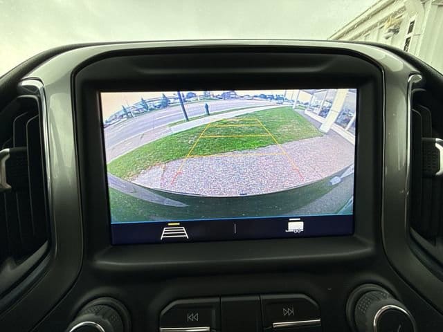 2021 Chevrolet Silverado 1500 LT - Photo 18