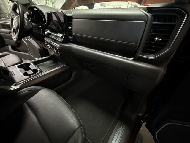 2024 GMC Sierra 3500HD SLT - Photo 21