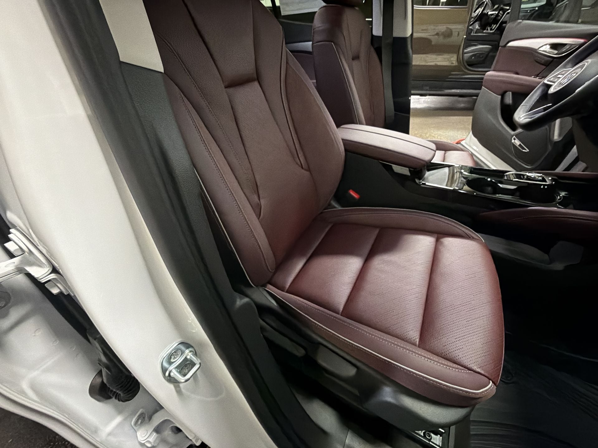 2026 Buick Envision Sport Touring - Photo 27