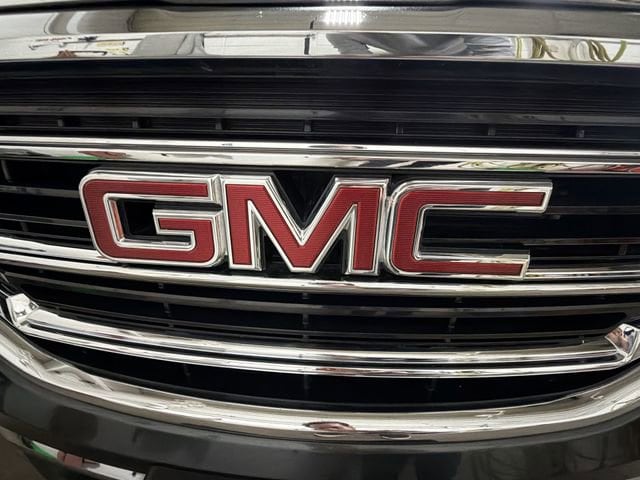Used 2021 GMC Terrain SLT with VIN 3GKALVEV0ML392830 for sale in La Crosse, WI