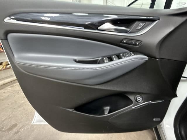 2024 Buick Enclave Premium - Photo 17