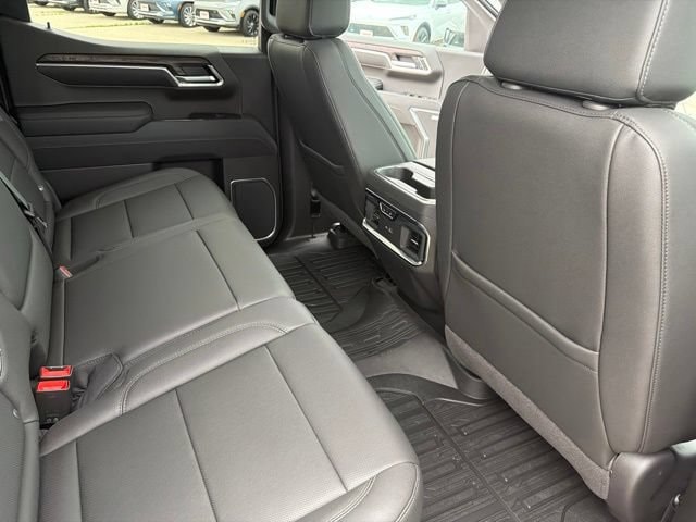 2026 GMC Sierra 1500 SLT - Photo 32