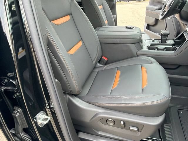 2026 GMC Sierra 1500 AT4 - Photo 33