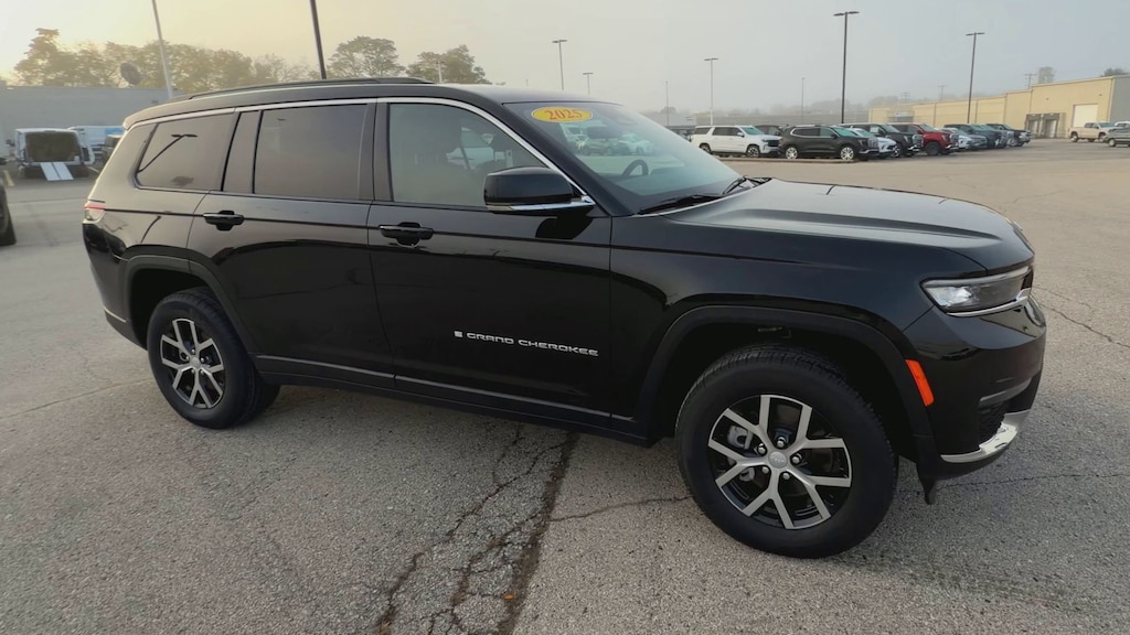 Used 2025 Jeep Grand Cherokee L Limited