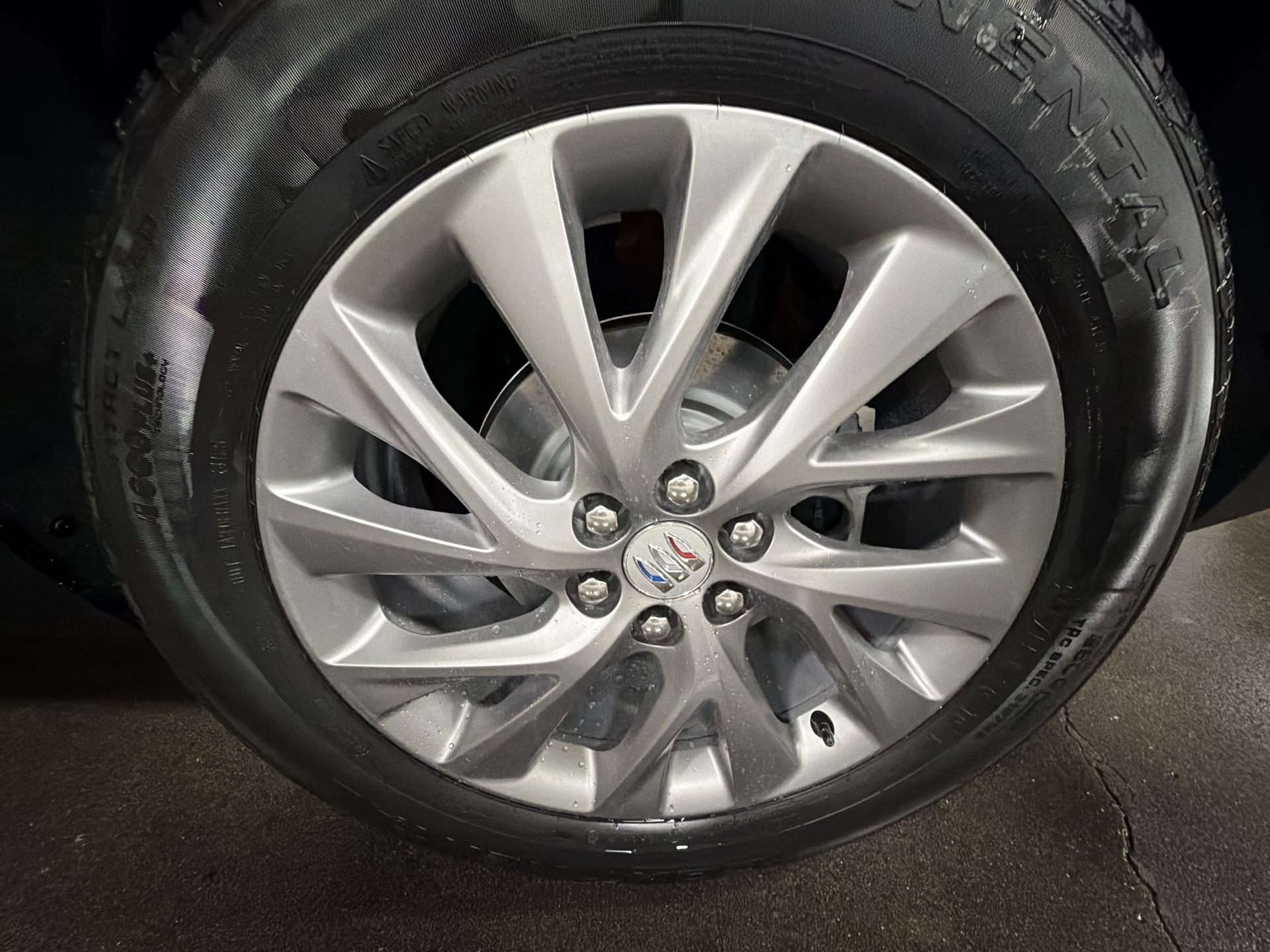 2026 Buick Enclave Preferred - Photo 33