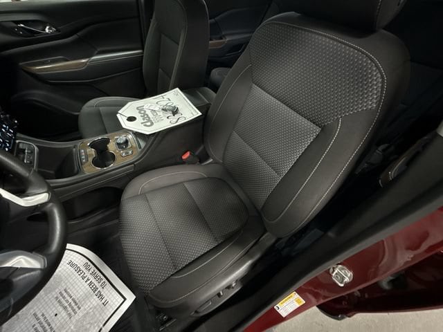 2023 GMC Acadia SLE - Photo 24