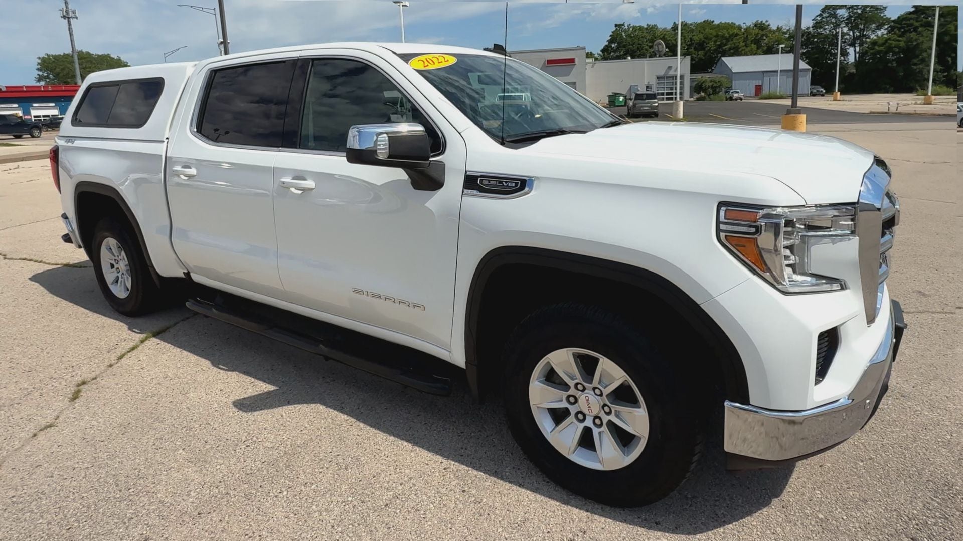 Used 2022 GMC Sierra 1500 Limited SLE with VIN 1GTU9BED2NZ177506 for sale in La Crosse, WI