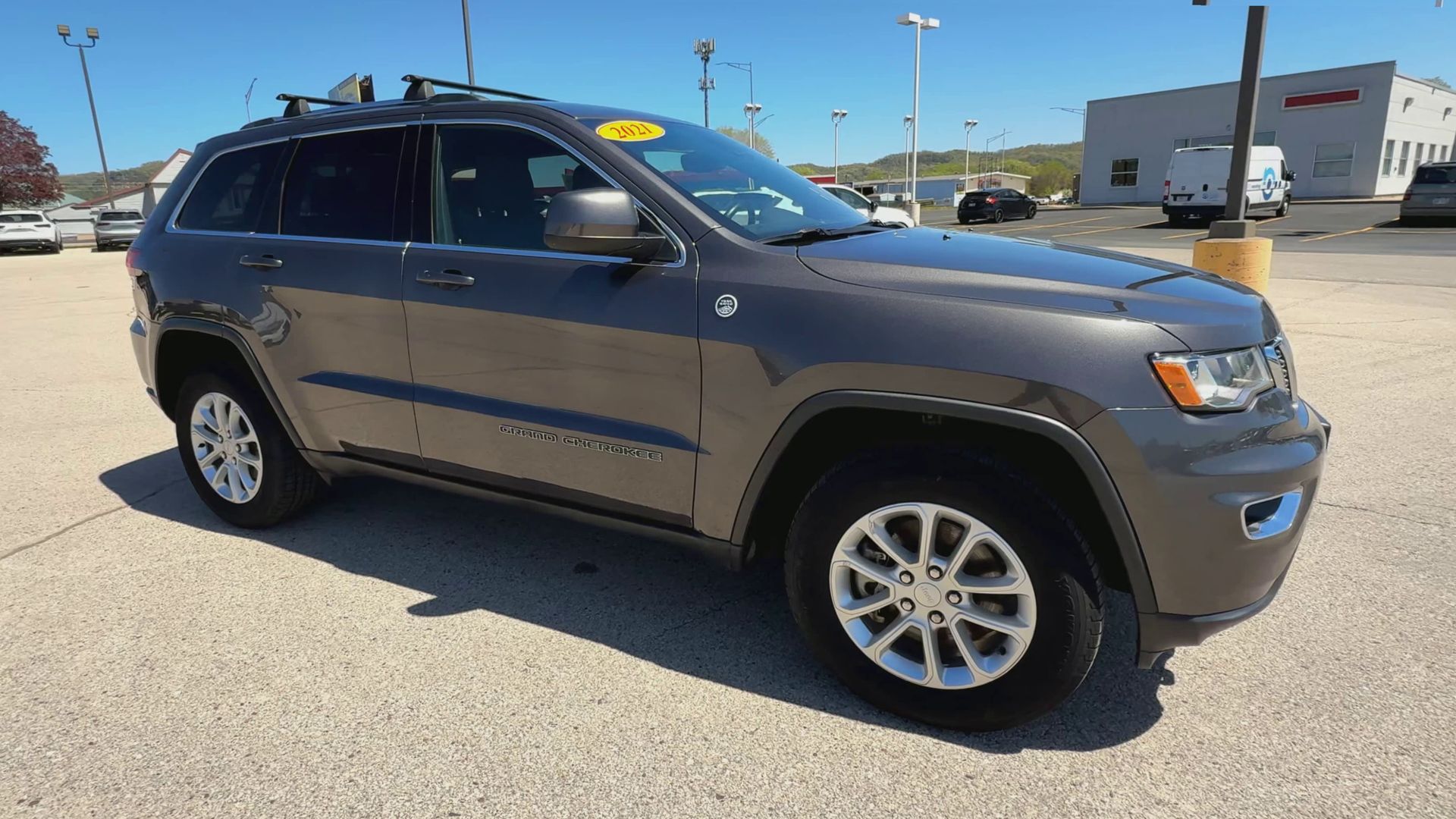 Used 2021 Jeep Grand Cherokee Laredo E with VIN 1C4RJFAG1MC602784 for sale in La Crosse, WI