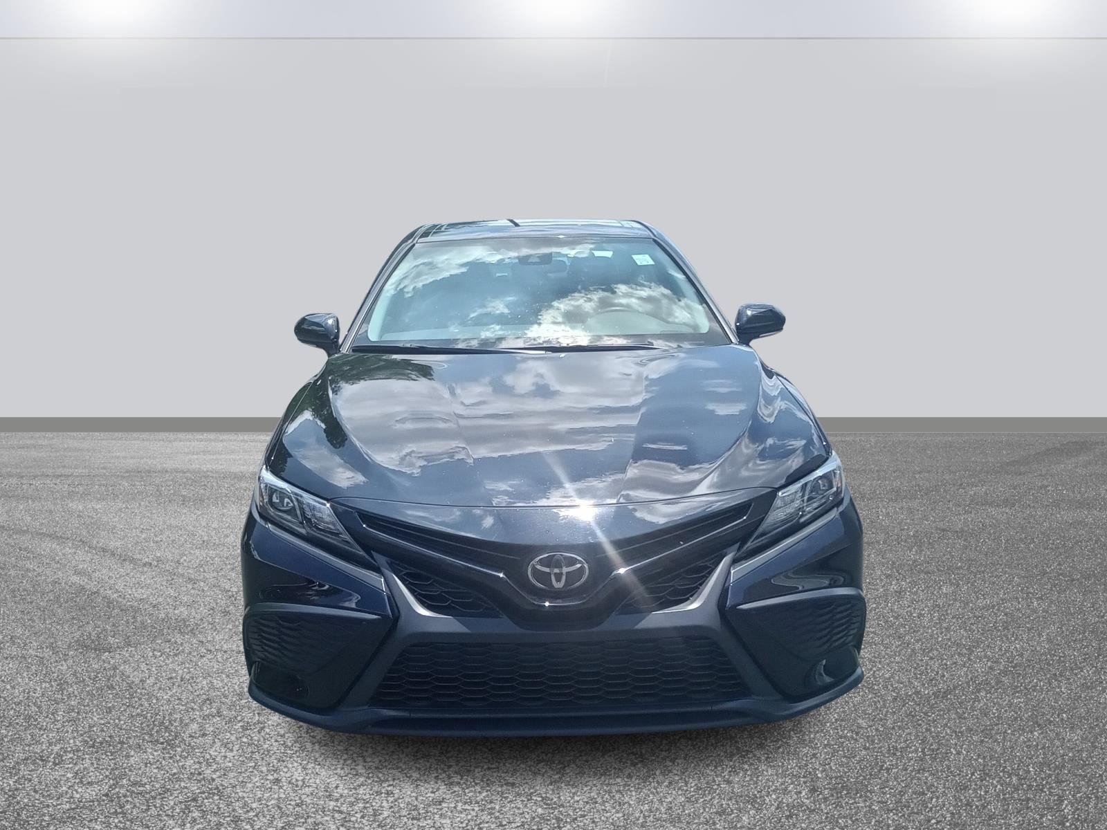 Used 2023 Toyota Camry SE with VIN 4T1G11BK3PU104691 for sale in Sanford, FL
