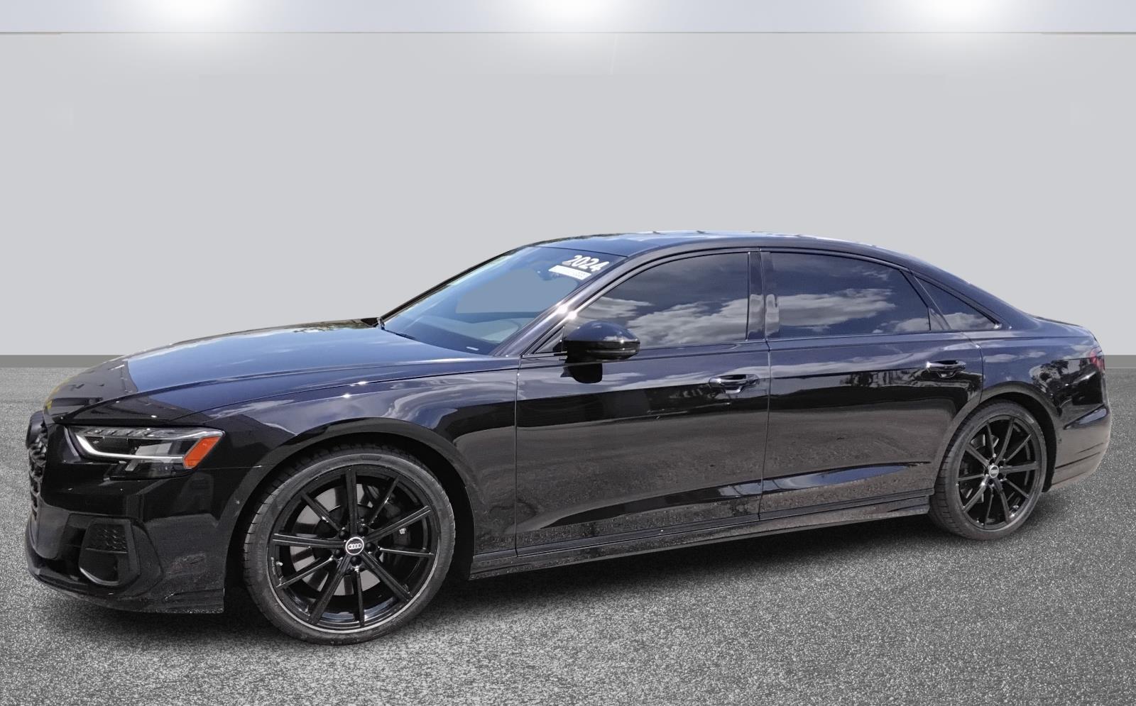 2024 Audi S8 Quattro photo 3