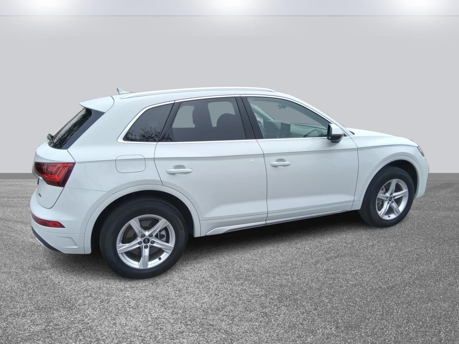 2024 Audi Q5 Premium photo 4