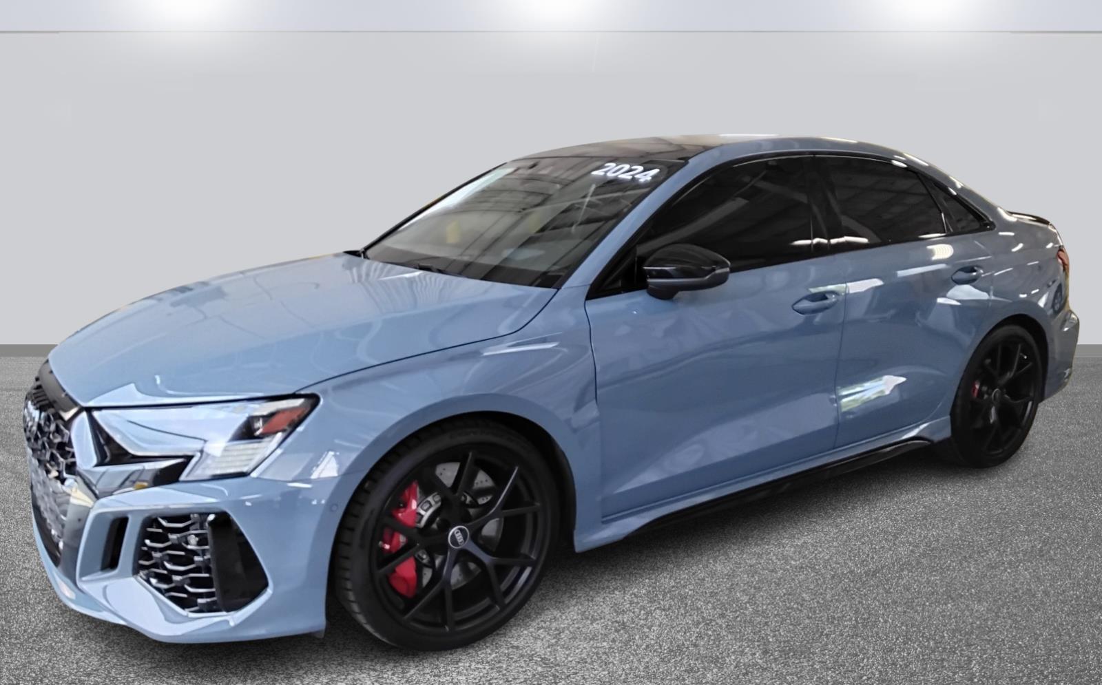 2024 Audi RS 3 Base photo 3
