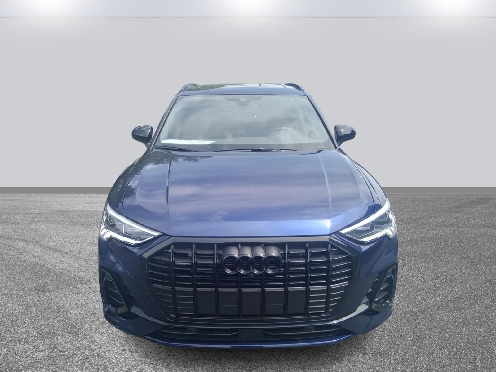 2025 Audi Q3 S line Premium Plus photo 2