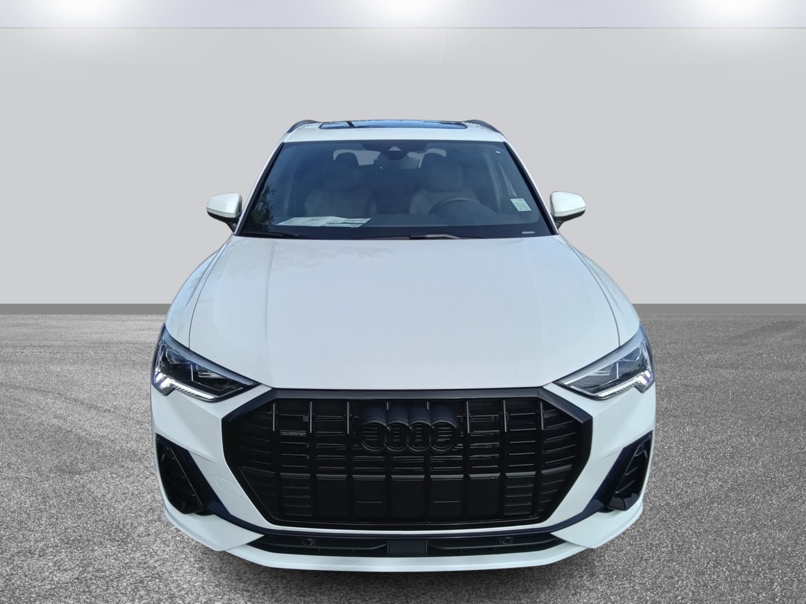 2025 Audi Q3 S line Premium photo 2