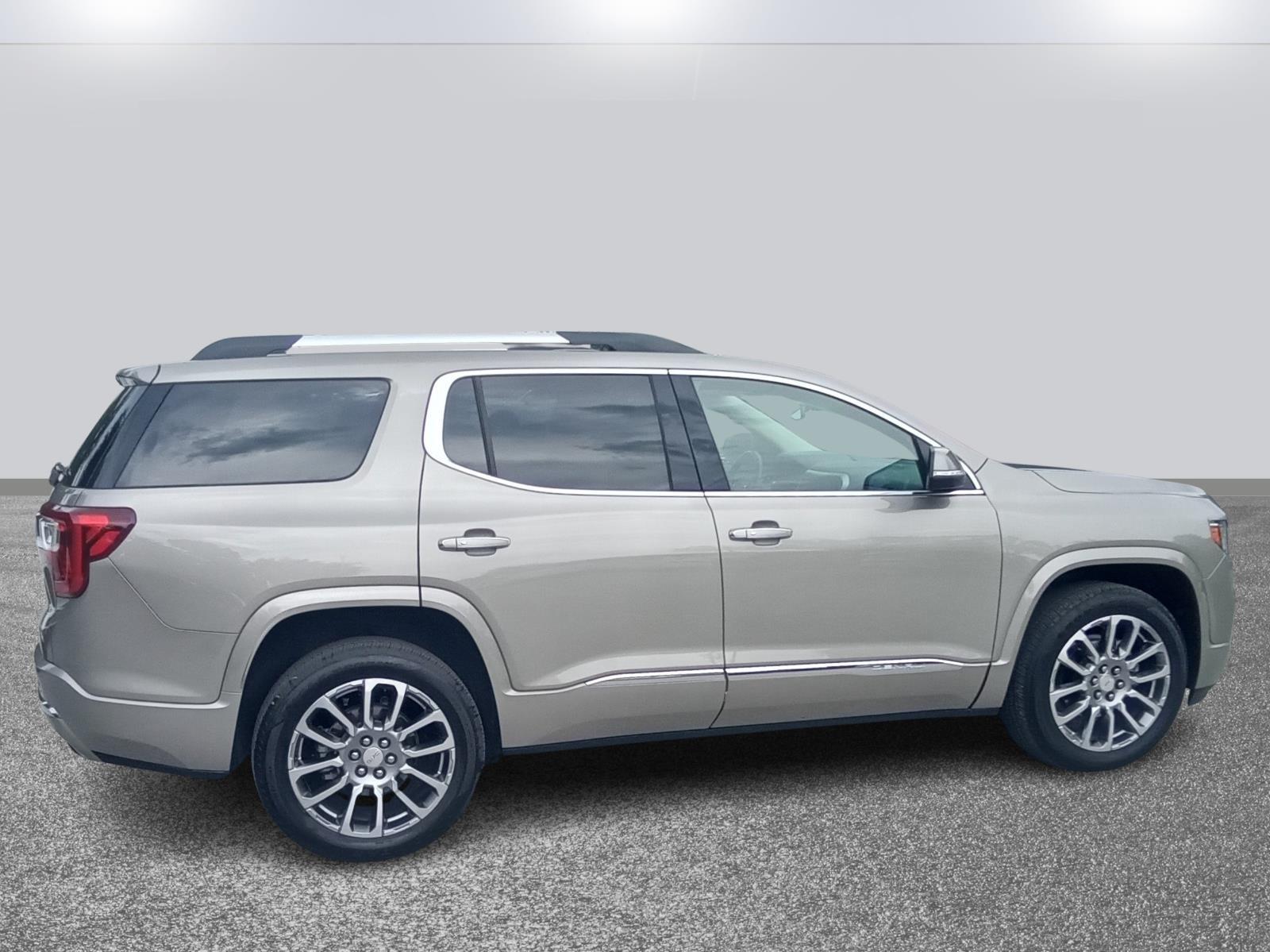 2022 Gmc Acadia Denali photo 4