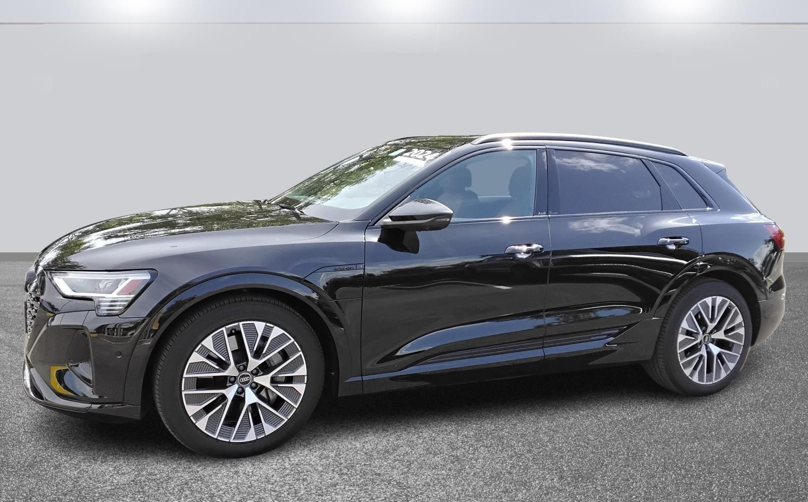 2024 Audi Q8 E-tron Premium Plus photo 3