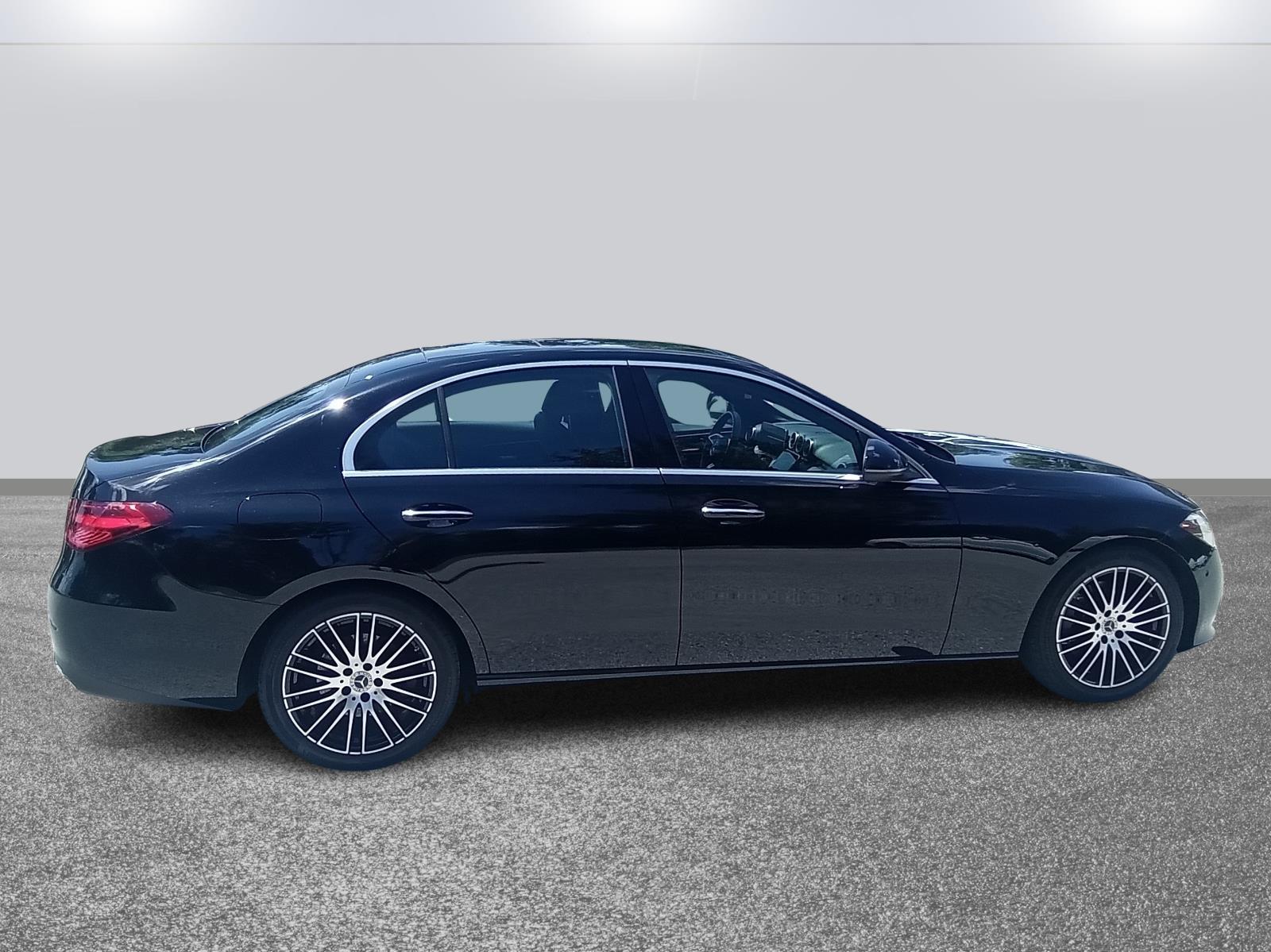 2024 Mercedes Benz C 300 photo 4