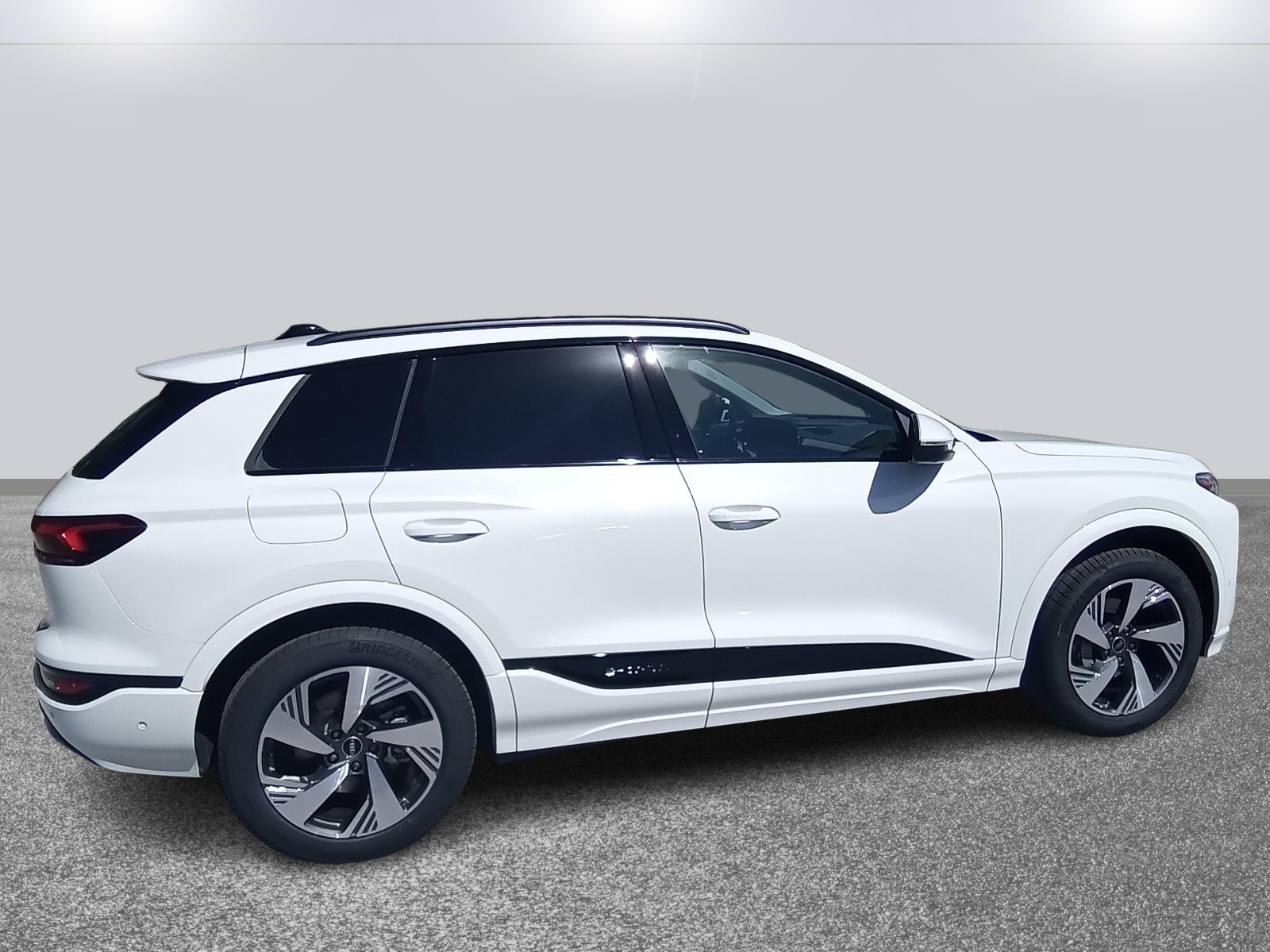 2025 Audi Q6 E-tron Premium Plus photo 4