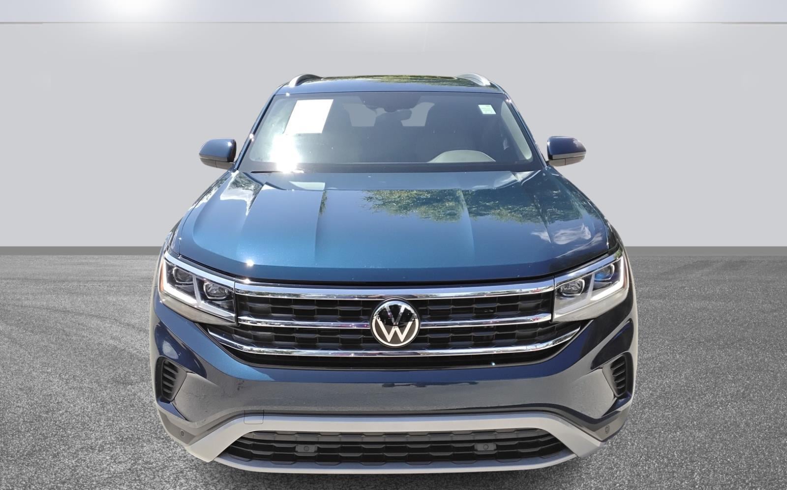 Used 2023 Volkswagen Atlas Cross Sport SE w/Tech with VIN 1V2JC2CAXPC203254 for sale in Sanford, FL