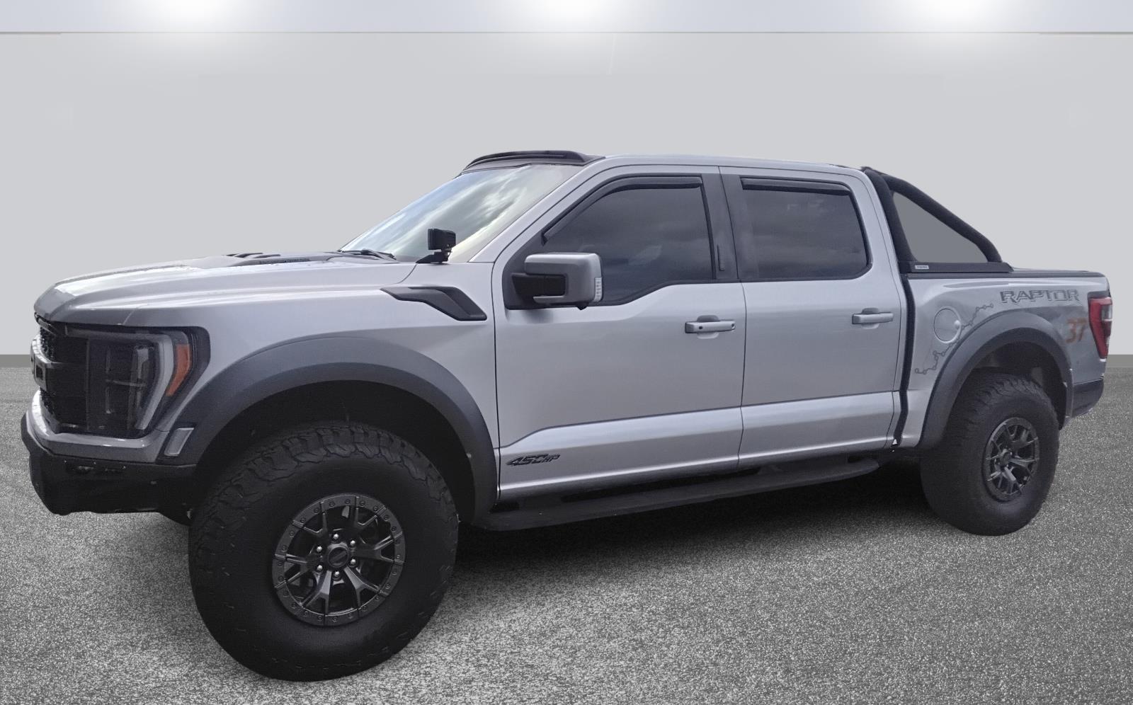 2022 Ford F-150 Raptor photo 3