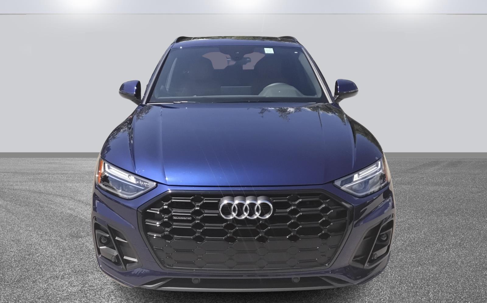 2025 Audi Q5 S line Premium photo 2