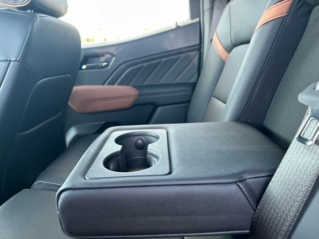 2026 GMC Canyon AT4 - Photo 41