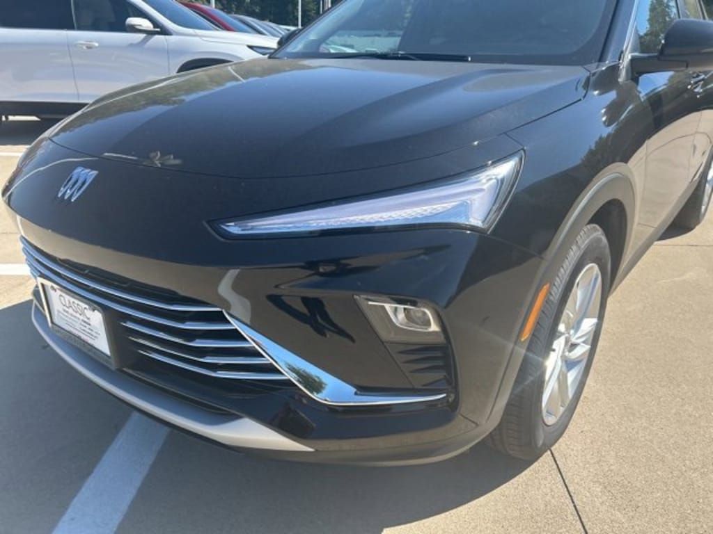 New 2026 Buick Envista Preferred SUV