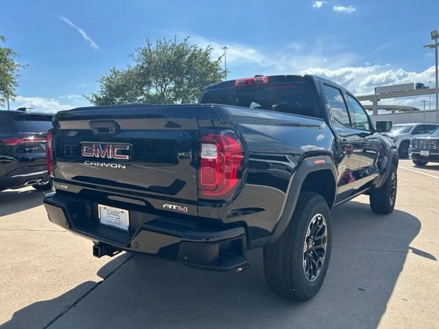 2026 GMC Canyon AT4 - Photo 12