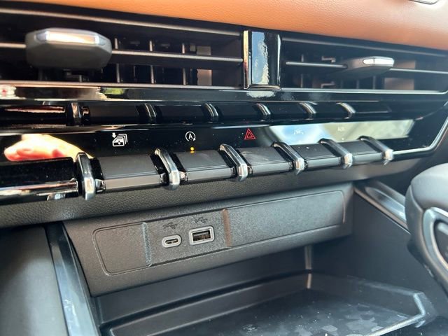 2026 GMC Canyon AT4 - Photo 27