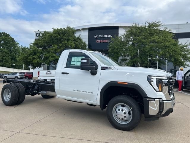 2026 GMC Sierra 3500 Chassis Cab