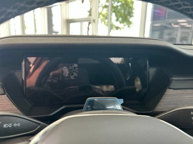 2026 GMC Acadia Denali - Photo 21