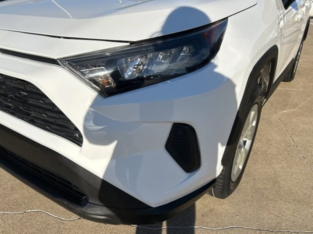 Used 2021 Toyota RAV4 LE