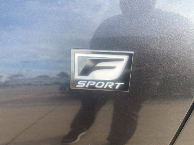 2022 Lexus ES 350 F SPORT photo 3