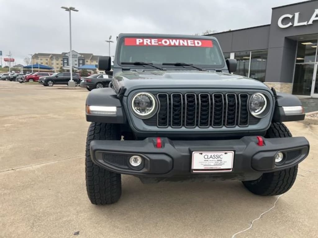 Used 2025 Jeep Wrangler Rubicon