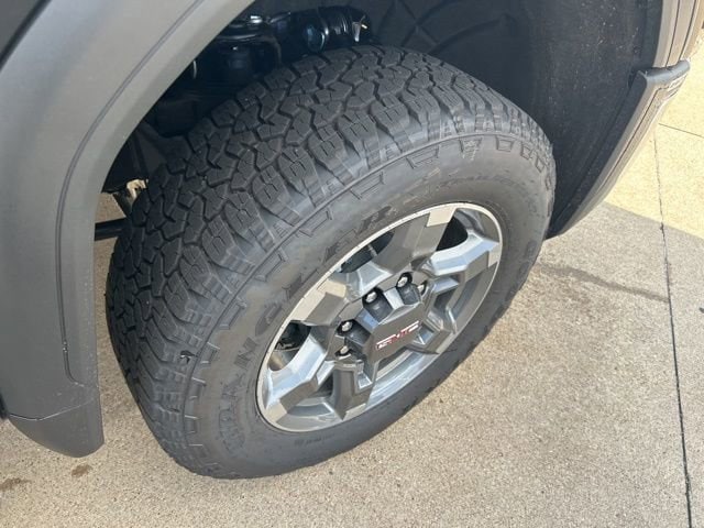 2026 GMC Sierra 2500HD SLT - Photo 17