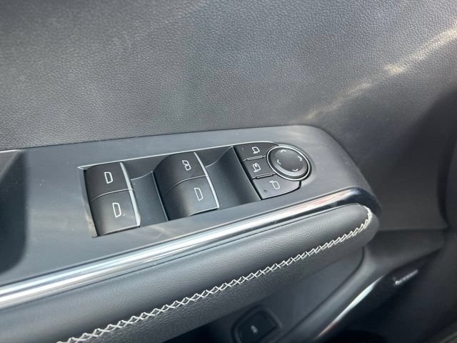 2026 GMC Acadia Denali - Photo 18