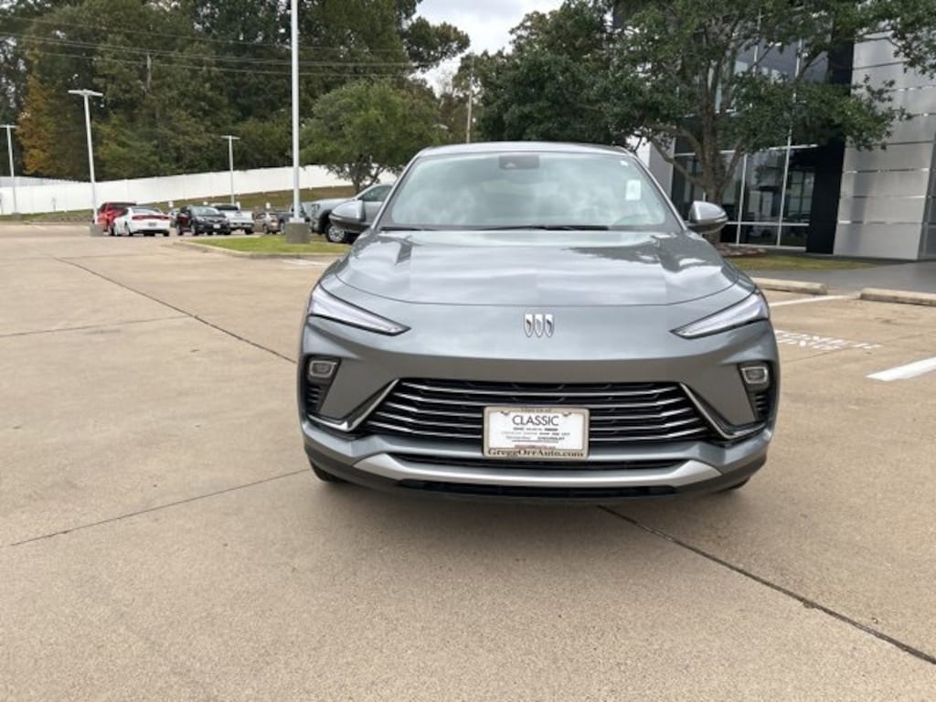 New 2025 Buick Envista Preferred SUV