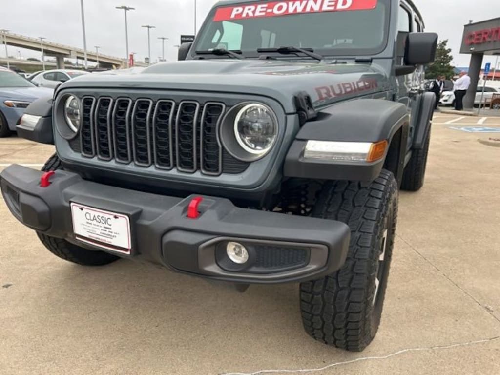 Used 2025 Jeep Wrangler Rubicon