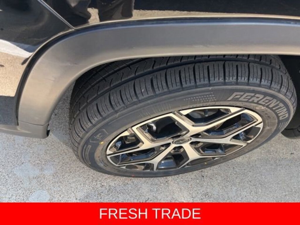 Used 2025 Jeep Compass Limited