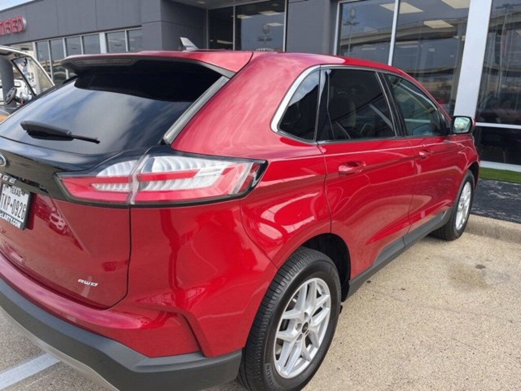 Used 2024 Ford Edge SEL