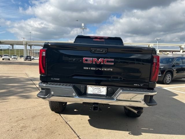 2026 GMC Sierra 2500HD SLT - Photo 10