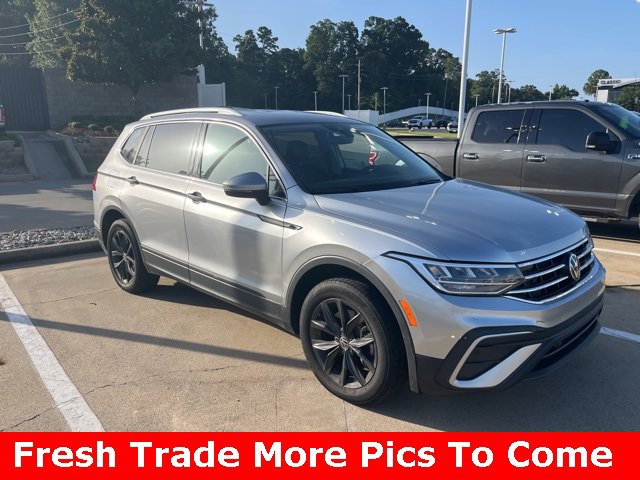 2024 Volkswagen Tiguan SE Wolfsburg Edition photo 3
