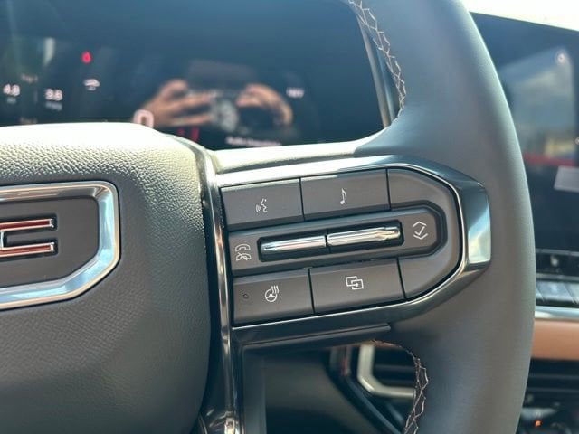 2026 GMC Canyon AT4 - Photo 22