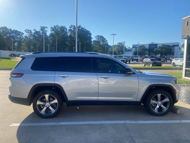 2021 Jeep Grand Cherokee Limited photo 4