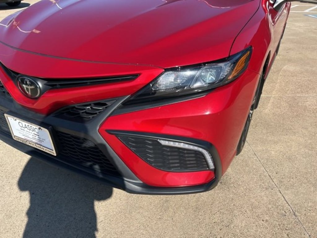 Used 2024 Toyota Camry SE